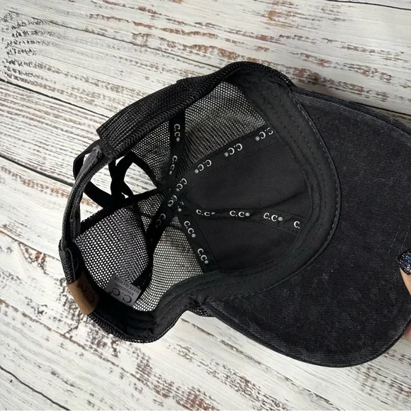 NWOT CC HAT PONY TAIL CRISS CROSS GRAY LEOPARD CHEETAH PRINT BASEBALL CAP BLACK - Picture 8 of 9